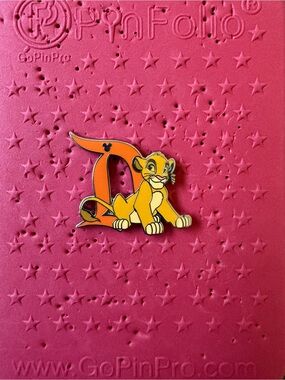 Disneyland Simba D pin